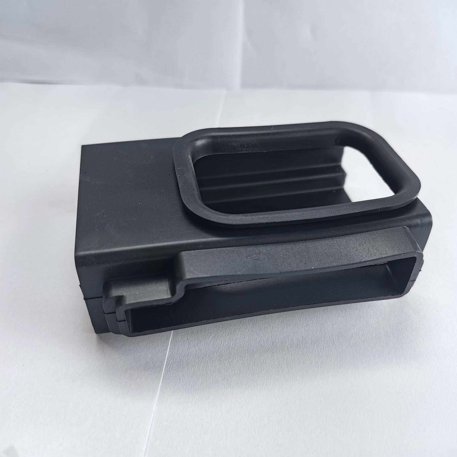 EAVision Left longitudinal beam threading protective plug J150, EAVision spray drone part number Y10201123